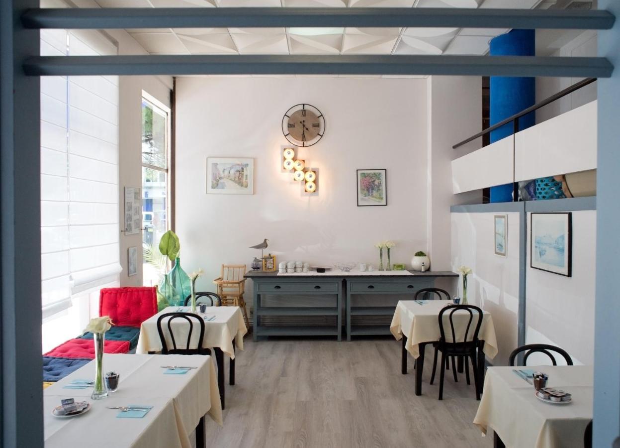 Hotel Aunis-Saintonge Royan Bagian luar foto