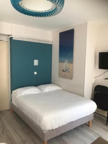Hotel Aunis-Saintonge Royan Bagian luar foto
